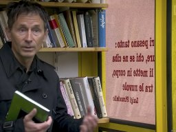 Intervista per la trasmissione Turné, Quotidiano, 30.04.2022 (foto RSI)